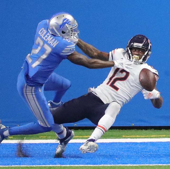 Coleman defends against Bears wide receiver Allen Robinson.